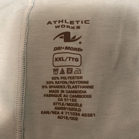 Mint tank top with knot at waist - Picture 3 of 3